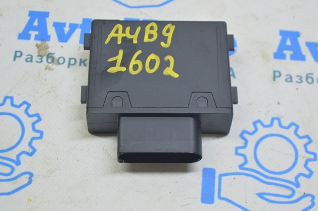 Модуль (блок) управління паливного насоса 8W0906093D VAG