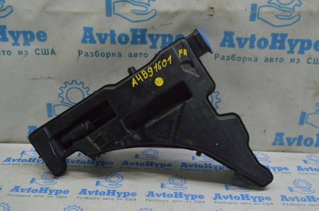 Бачок омивача скла 8W0955453K VAG