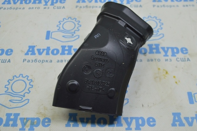 Повітропровід, розподільник повітря під "торпедо", лівий 8W1819725 VAG