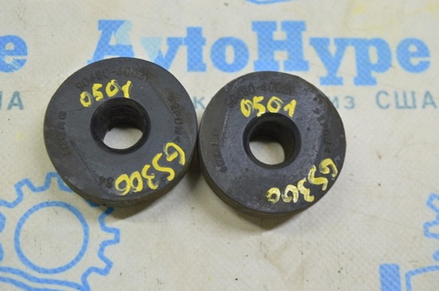 Подушка радіатору нижня 9048040021 TOYOTA
