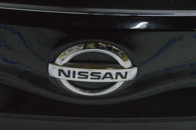 Фірмовий значок на кришку багажника 90890JX00A NISSAN