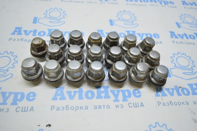Гайка колісна 9094201033 TOYOTA