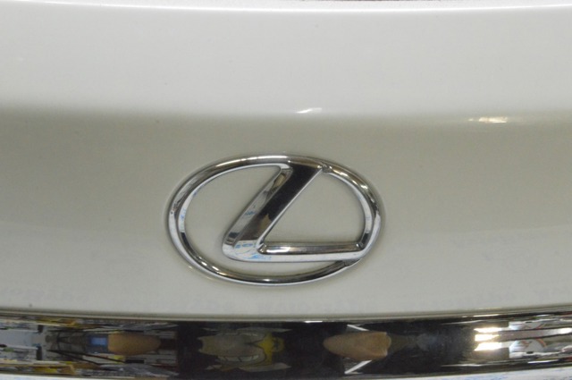Емблема кришки багажника, фірмовий значок 9097502228 TOYOTA