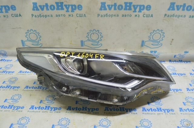 Права блок фара 92102D4520 HYUNDAI