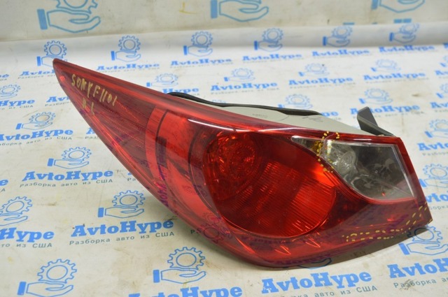 Задня ліва фара 924013Q000 HYUNDAI