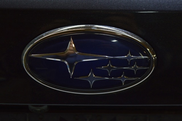 Емблема на кришку багажника, фірм.значок 93033AL000 SUBARU