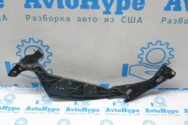 Направляюча переднього бампера, права 95B807890C PORSCHE
