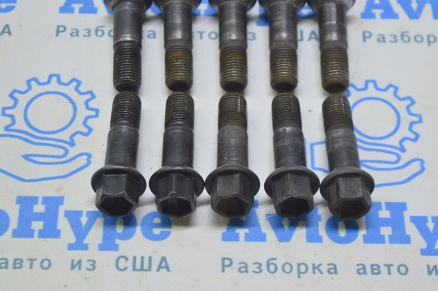 Болти до колеса A0009907607 MERCEDES