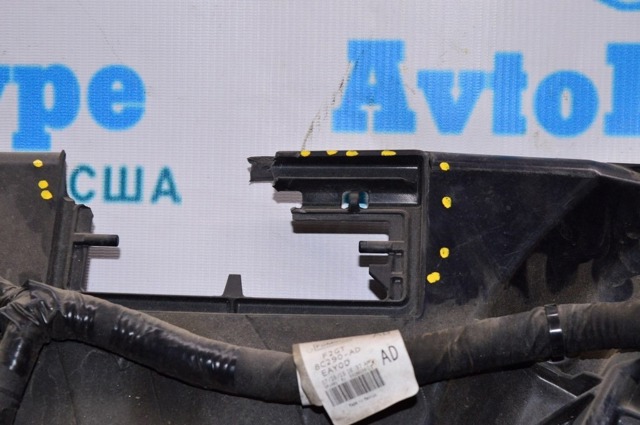 Клапан регенерації палива A0014760532 NISSAN