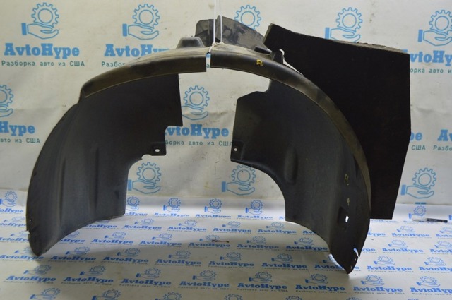 Підкрилок переднього крила, лівий задній A1648842522 MERCEDES