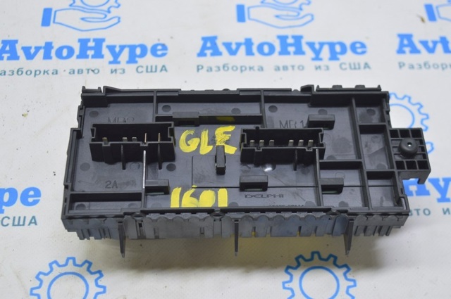 Корпус запобіжників A1669068201 MERCEDES