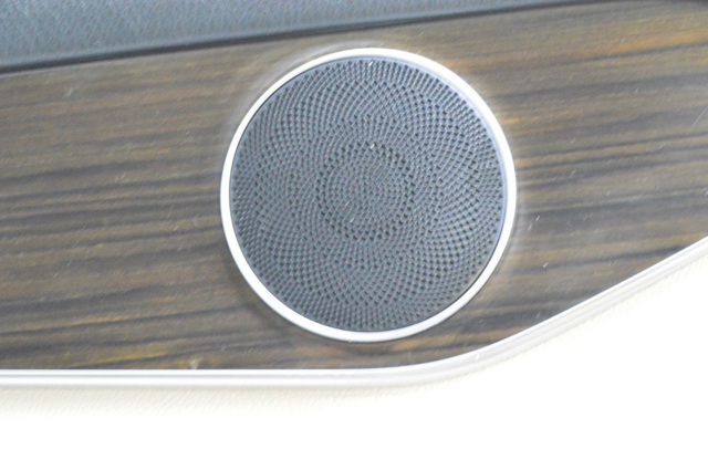 Динамік передньої двері A2228200202 MERCEDES
