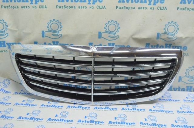 Захисна решітка радіатора A2228800083 MERCEDES