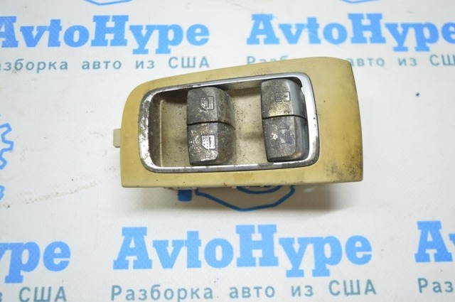 Кнопка вмикання двигуна склопідіймача задня права A2229051505 MERCEDES