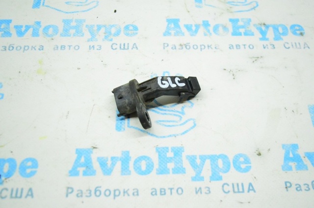 Датчик положення колінвала A2709050600 MERCEDES
