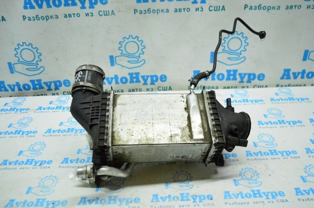 Охолоджувач наддувочного повітря A2740900614 MERCEDES
