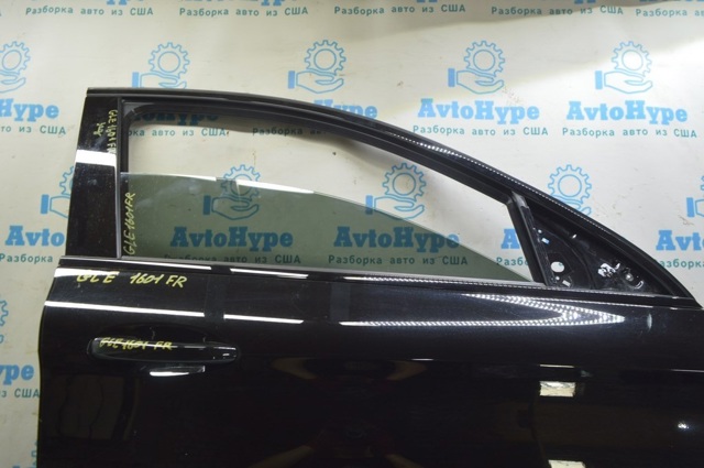 Скло передньої правої двері A2927250210 MERCEDES