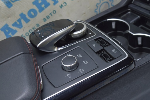 Блок кнопок центральної консолі A2929050300 MERCEDES