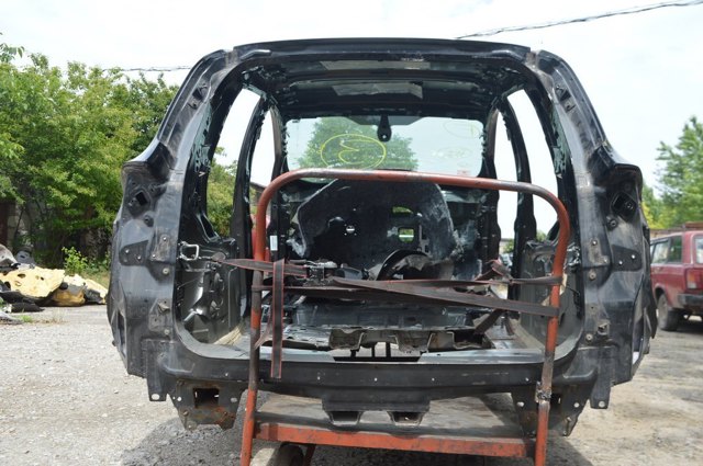 Задня панель багажника AM5Z5840320A FORD