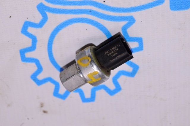 Датчик тиску кондиціонера BT4319D594AA FORD