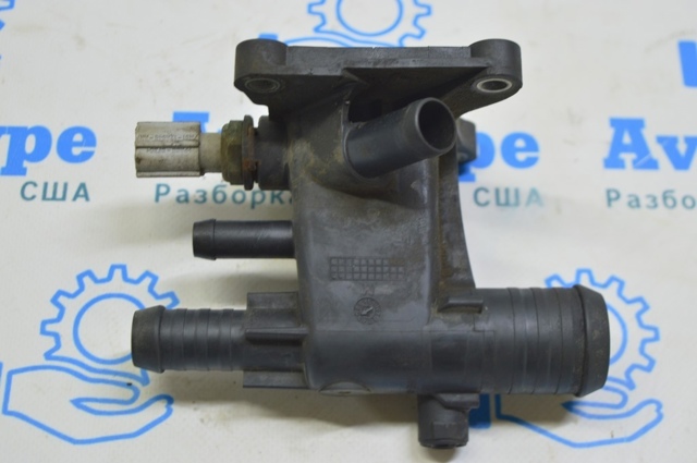 Водяний патрубок CJ5E8K556AB FORD