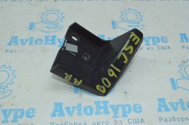Кронштейн бампера заднього, правий CJ5Z17D942C FORD