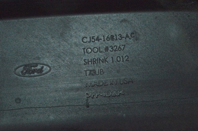 Накладка верхня передній панелі / супорта радіатора CJ5Z8327A FORD