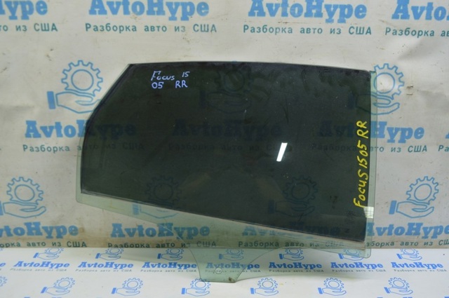 Скло задньої двері правої CP9Z5825712A FORD