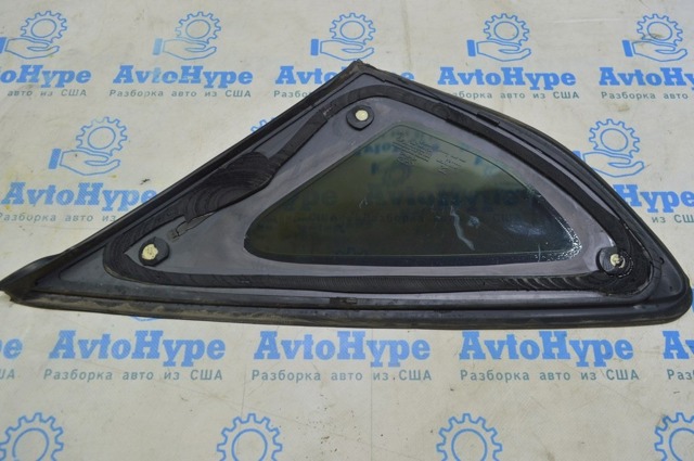 Скло багажника, ліве DS7Z5429711B FORD