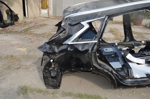 Бічна частина задні праві G81005NAMA NISSAN