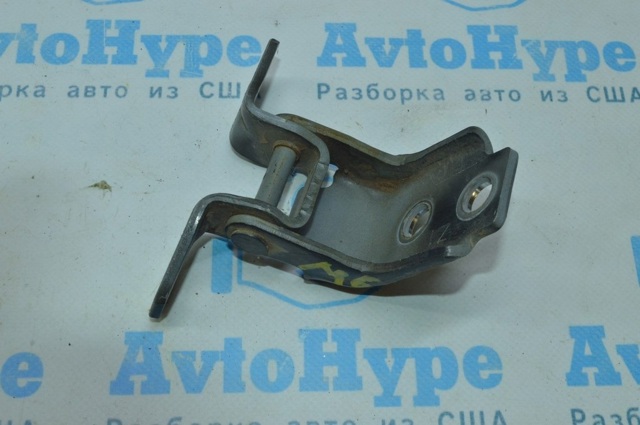 Петля водійських дверей KD5359210A MAZDA