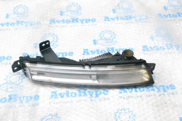 Фара протитуманна, права LR033406 LAND ROVER