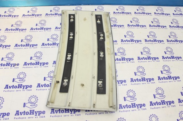 Накладка передніх дверей LR038864 LAND ROVER