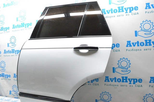 Кватирка дверей трикутник, задньої, лівої LR046788 LAND ROVER