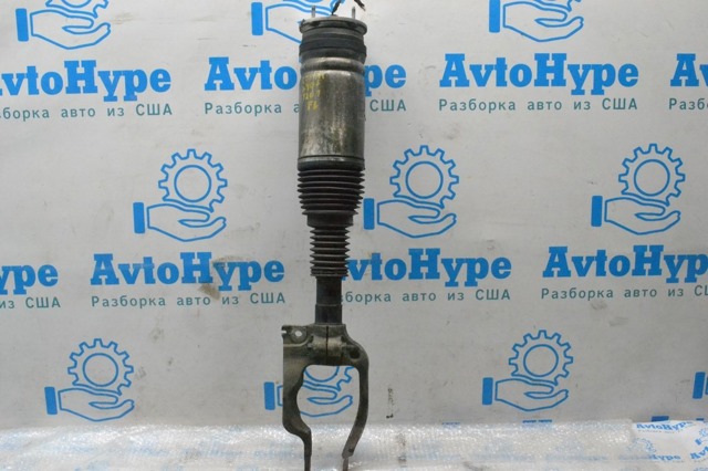 Ліва передня стійка LR060137 LAND ROVER