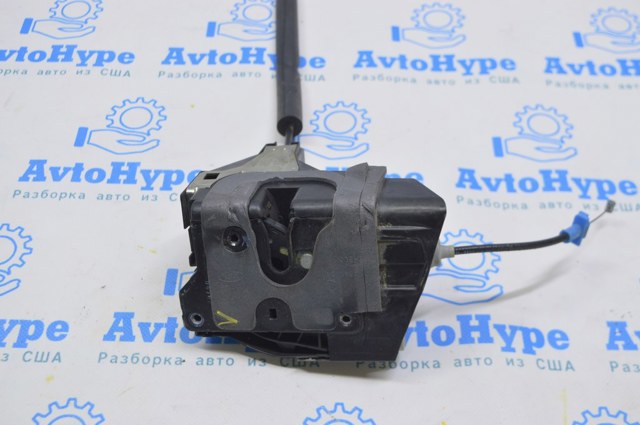 Замок задньої дверї, правої LR070430 LAND ROVER