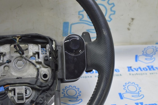 Блок кнопкових перемикачів рульового колеса LR092579 LAND ROVER