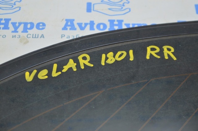 Стукло багажника, праве LR093215 LAND ROVER