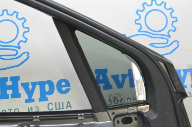 Скло трикутне дверей передніх лівоих T4K1959 JAGUAR