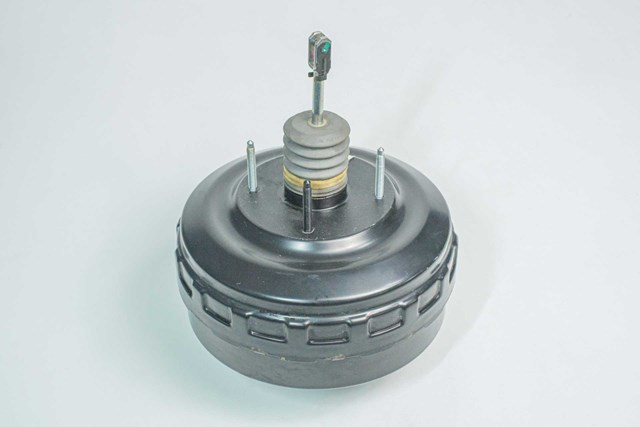 Підсилювач гальм вакуумний renault master (opel movano, nissan nv400) 2010 -, 472109102r б/в 472109102R