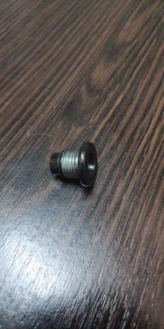 Болт піддона FS5021249 MAZDA