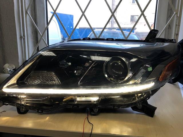 Фара дальнього світла в зборі 8115008081 TOYOTA