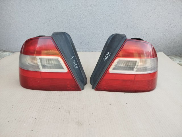 Ліхтар задній лівий 33551ST3G11 HONDA