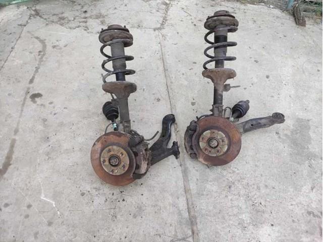 Амортизатор передньої підвіски 546502B201 HYUNDAI