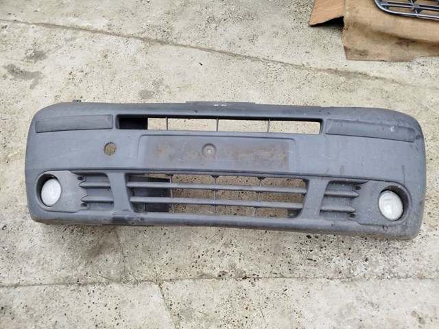Буфер (бампер) передній 7700312785 RENAULT