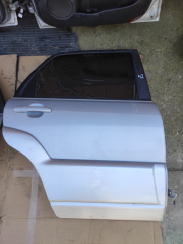 Двері пасажирські задні праві 770041F050 HYUNDAI