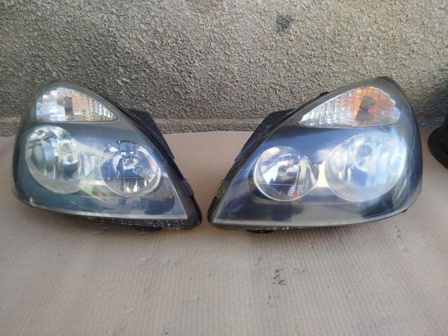 Фара основна права 7701057658 RENAULT