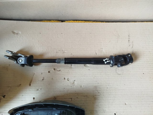 Вал рульової колонки, нижній 7701067983 RENAULT