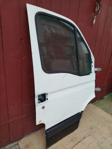 Дверка передня права Opel Movano A