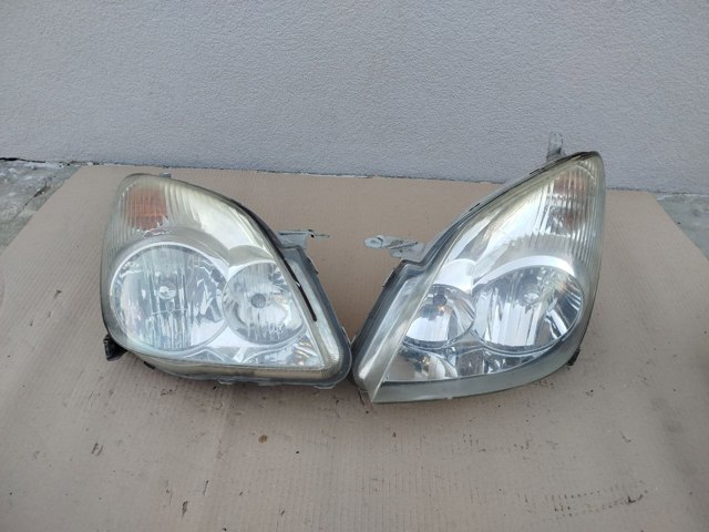 Фара ліва 811700F010 TOYOTA